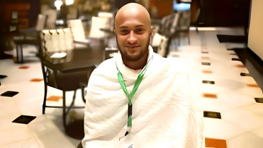 পবিত্র ওমরা হজ্জ পালন করতে সৌদি গেলেন সাকিব |