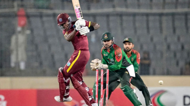 চট্টগ্রামে বাংলাদেশকে ‘দেখে নেওয়ার হুমকি’ ওয়েস্ট ইন্ডিজের